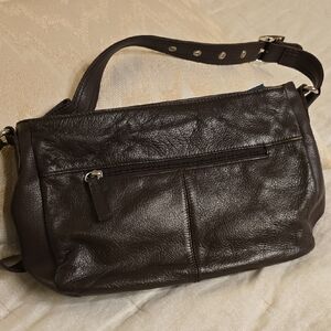 Stone and CO Brown Leather Shoulder Bag with Elegant Finish